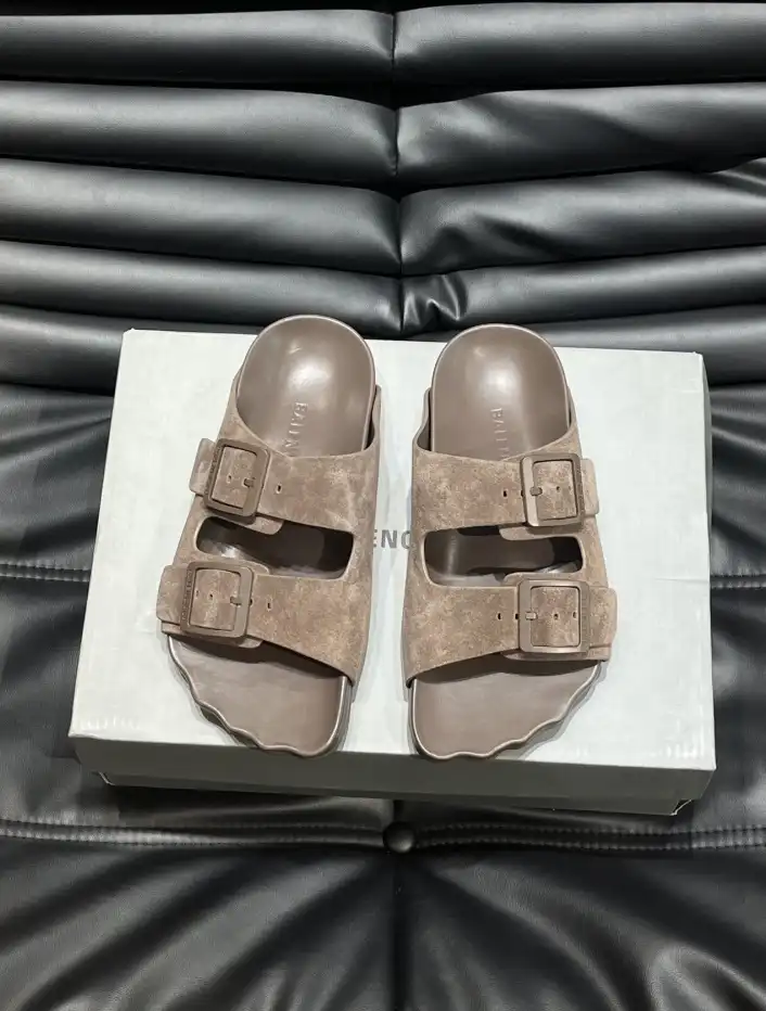 hype Balenciaga Slippers