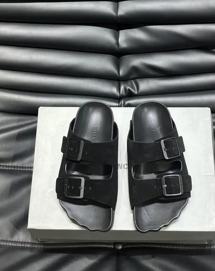 hype Balenciaga Slippers