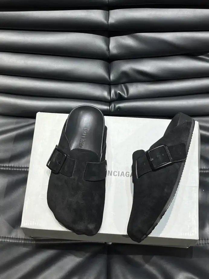 hype Balenciaga Slippers