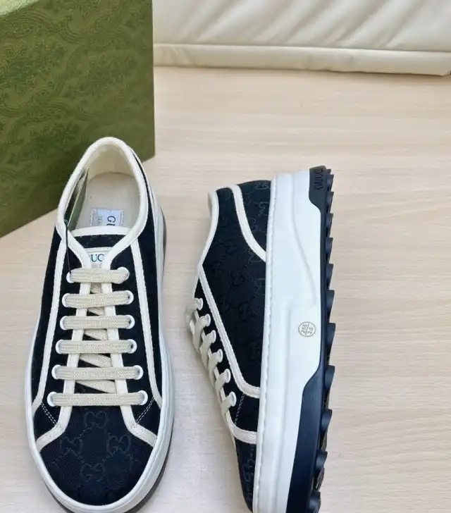 hype Gucci Sneakers