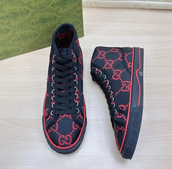 hype Gucci Sneakers