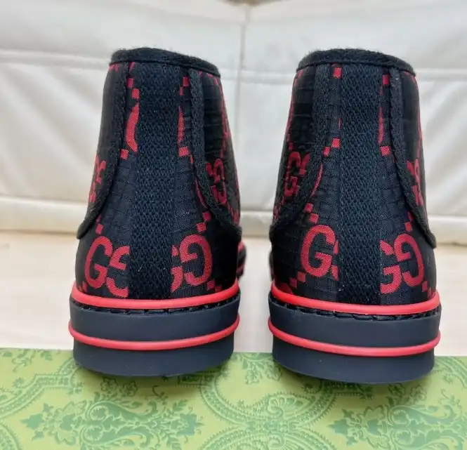 hype Gucci Sneakers