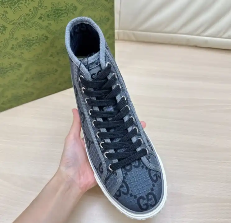 hype Gucci Sneakers