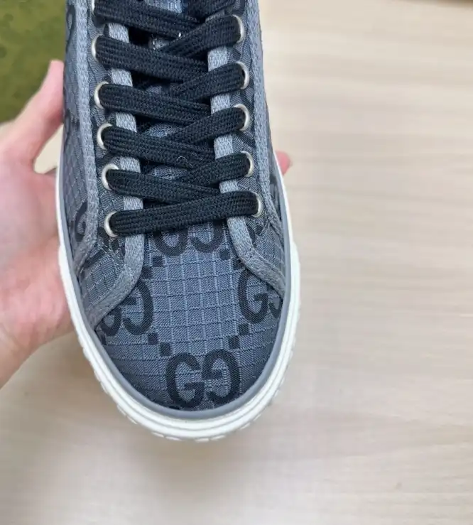 hype Gucci Sneakers