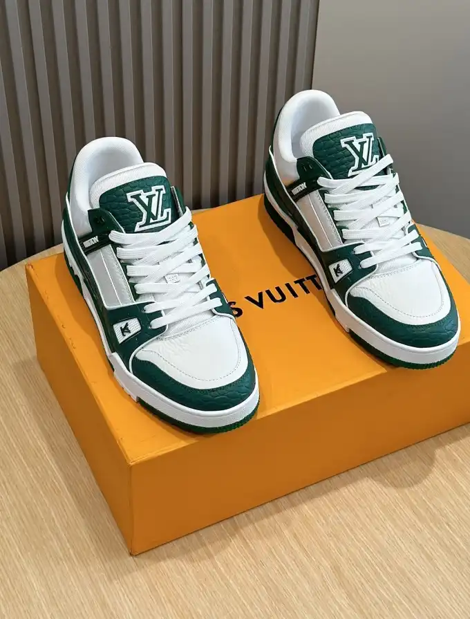 hype Louis Vuitton Sneakers