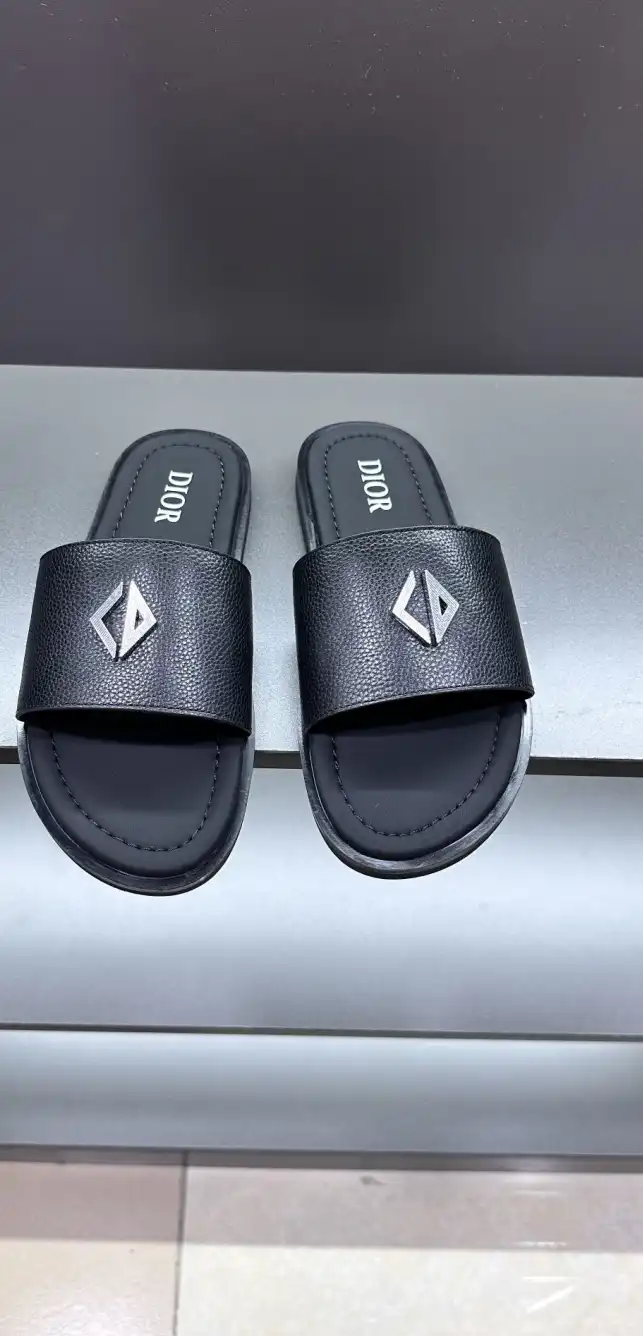 hype Christian Dior Slippers