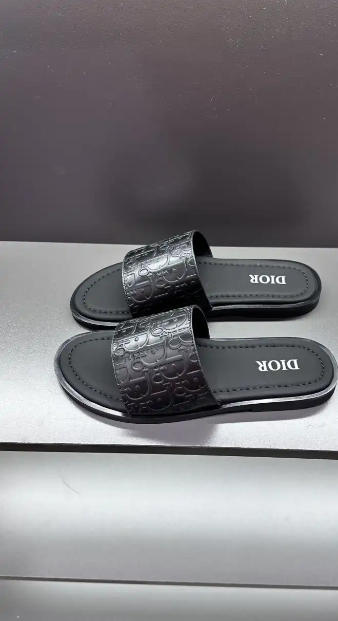 hype Christian Dior Slippers