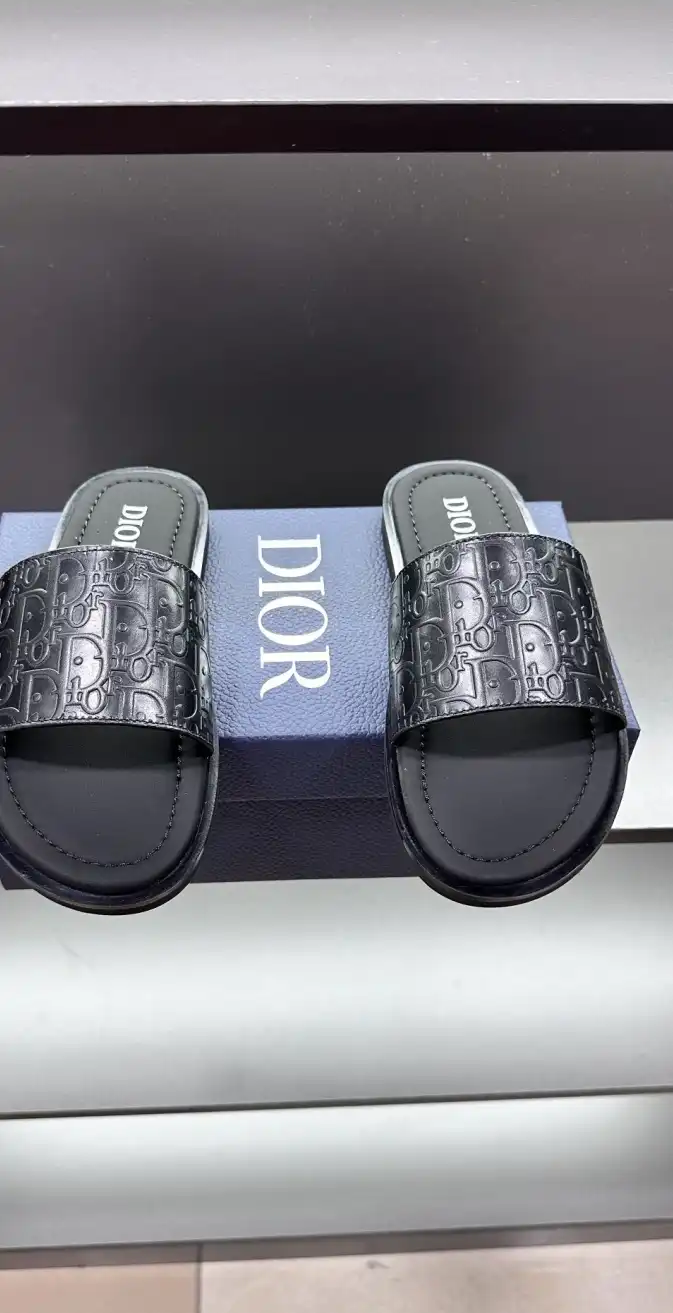 hype Christian Dior Slippers