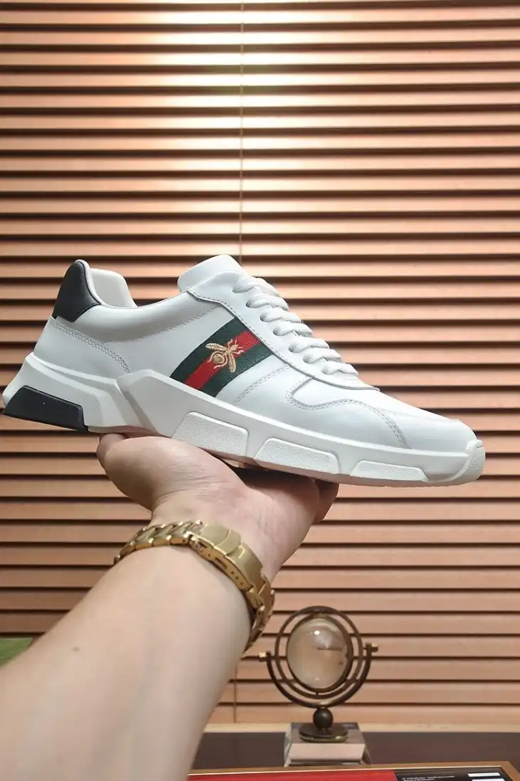 hype Gucci Sneakers