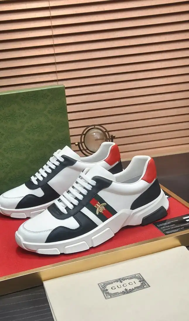 hype Gucci Sneakers