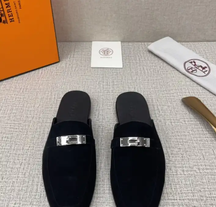 hype Hermes Slippers