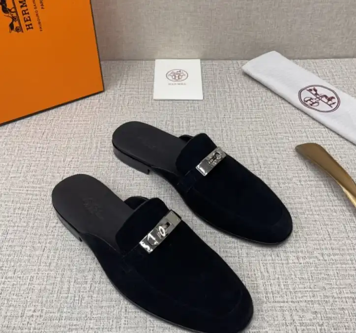 hype Hermes Slippers