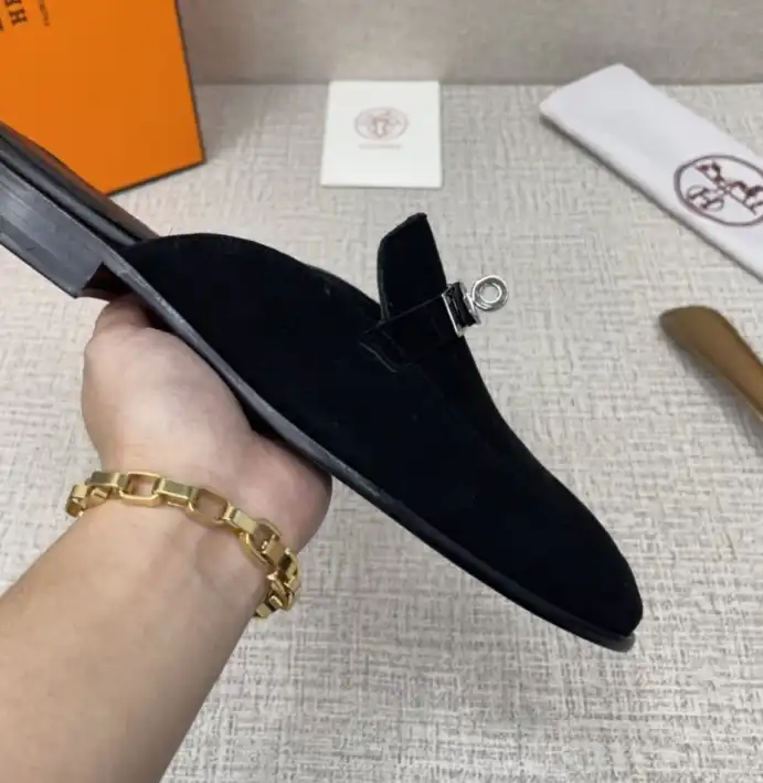 hype Hermes Slippers