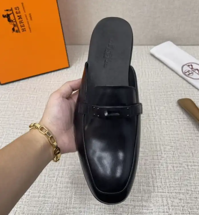 hype Hermes Slippers