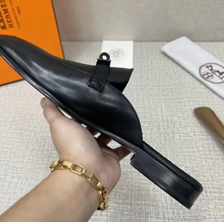 hype Hermes Slippers