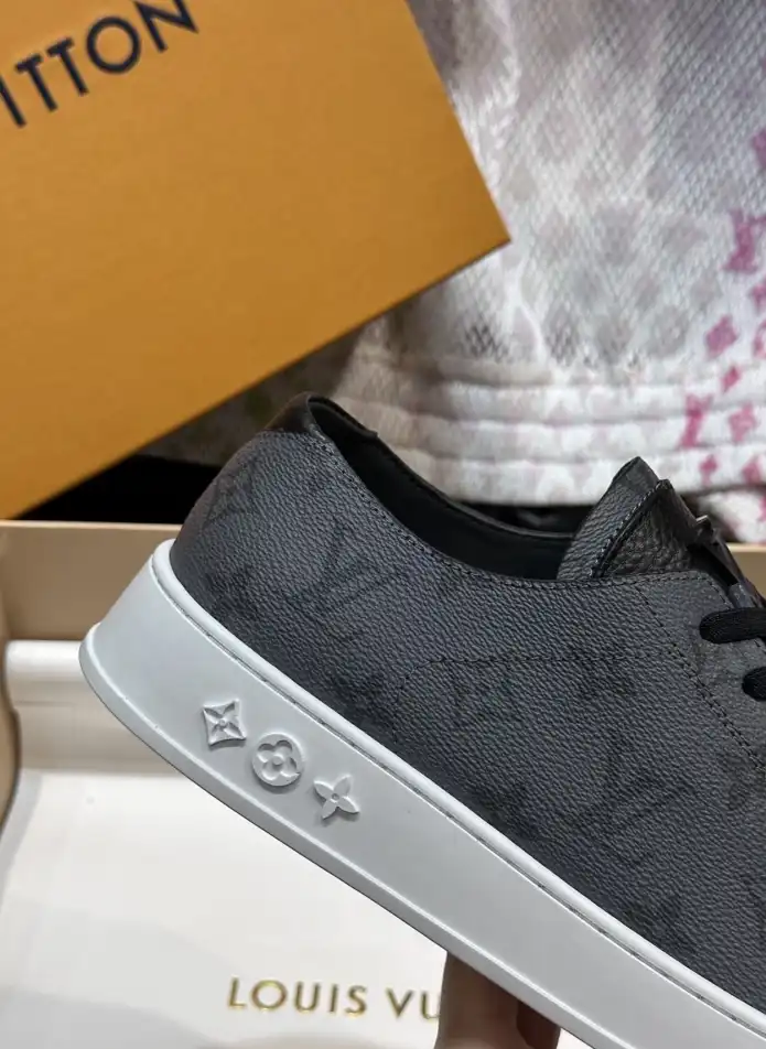 hype LV Casual Shoes