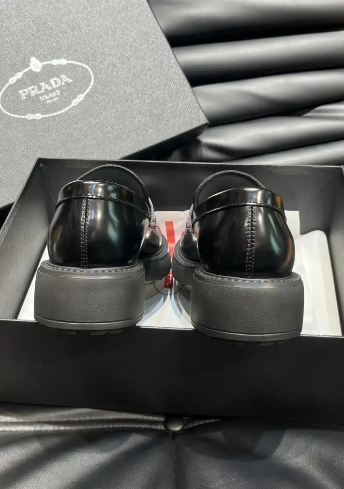 hype Prada Leather Shoes