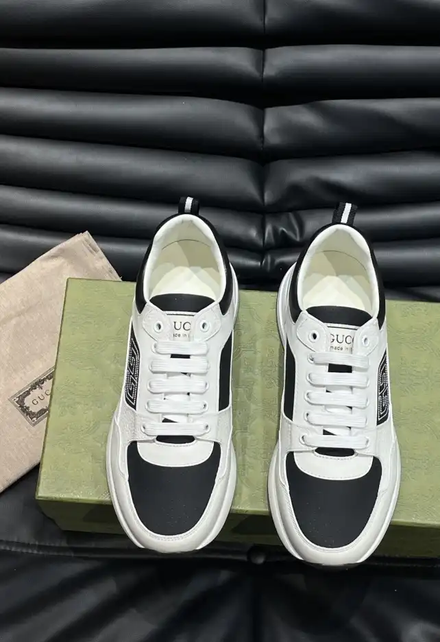 hype Gucci Sneakers