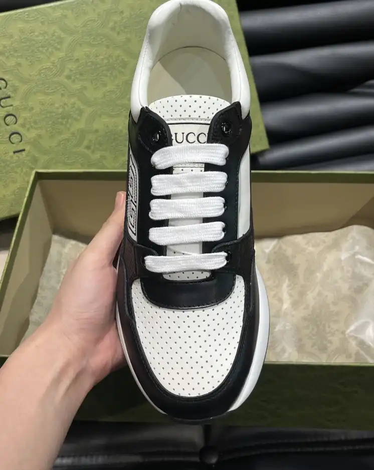 hype Gucci Sneakers