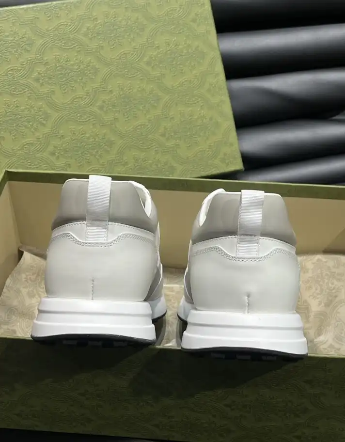 hype Gucci Sneakers