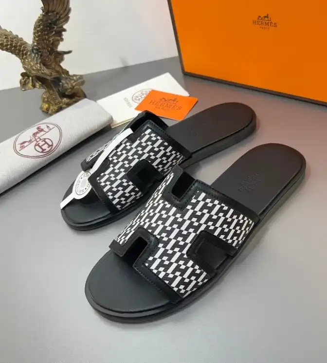 hype Hermes Slippers