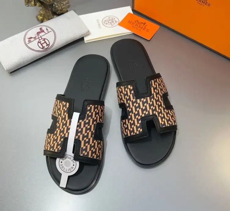 hype Hermes Slippers