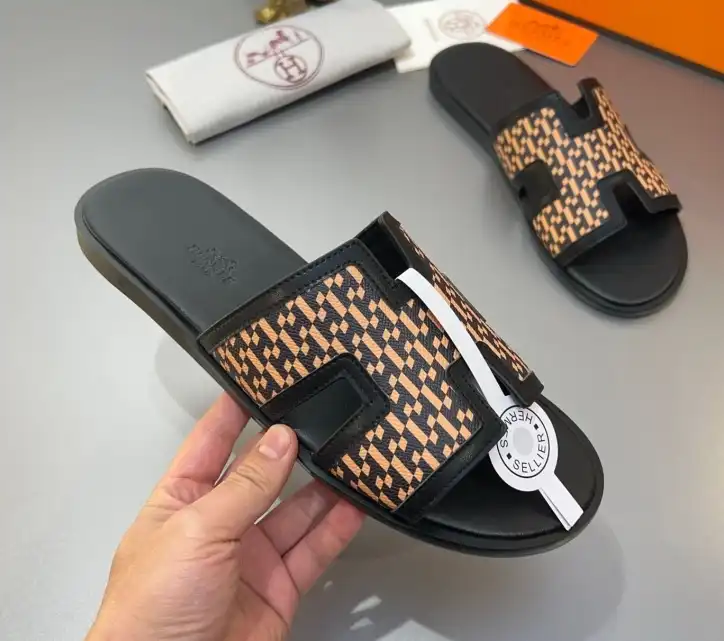 hype Hermes Slippers