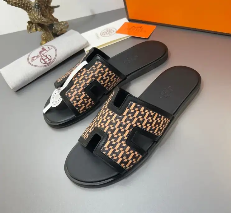 hype Hermes Slippers