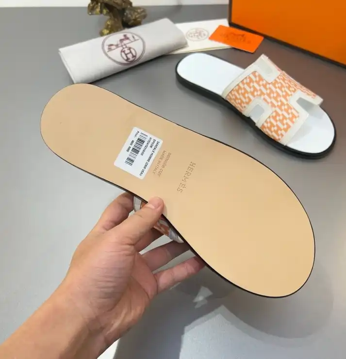 hype Hermes Slippers