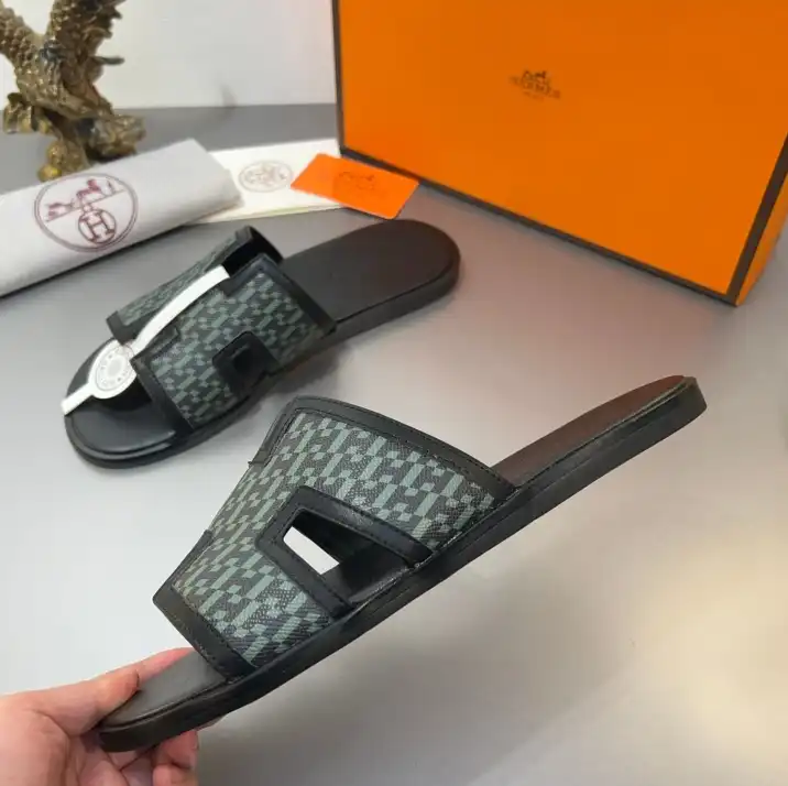 hype Hermes Slippers