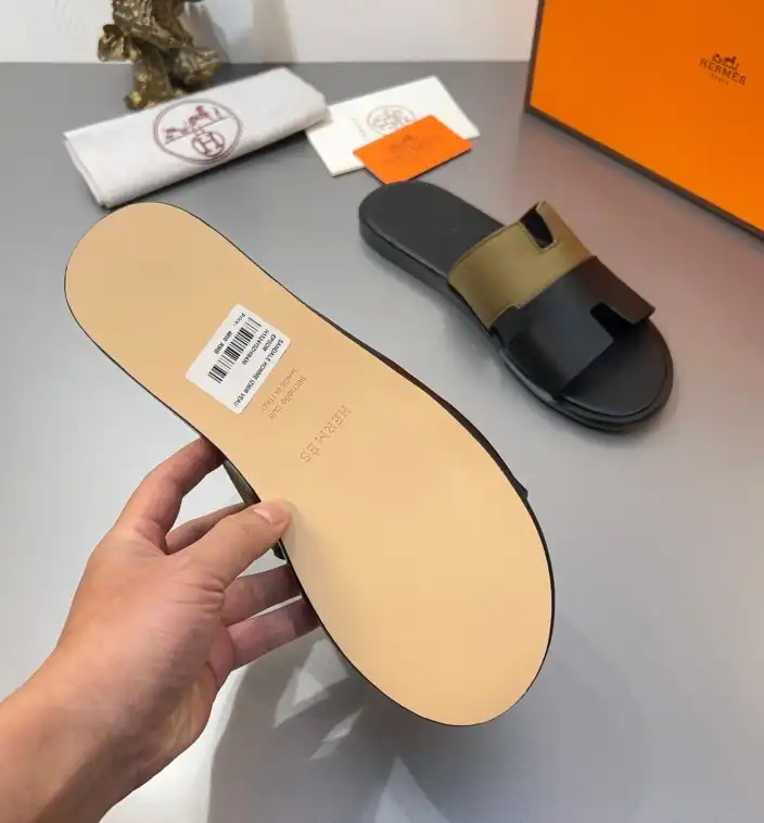 hype Hermes Slippers