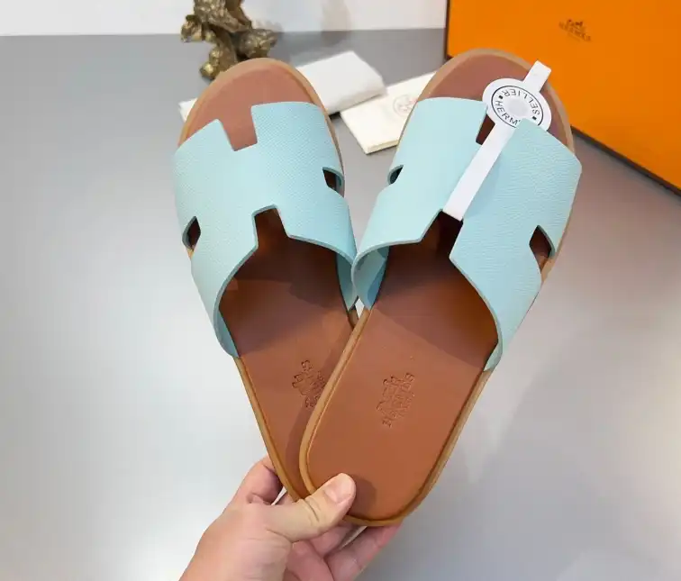 hype Hermes Slippers