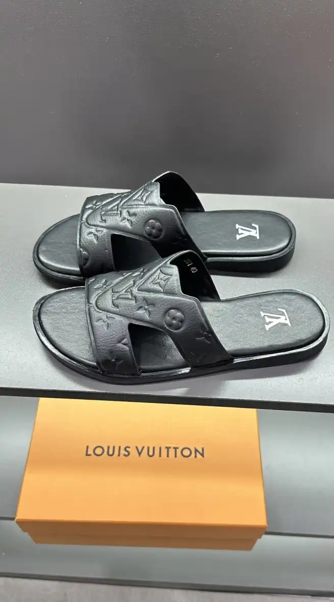 hype LV Slippers