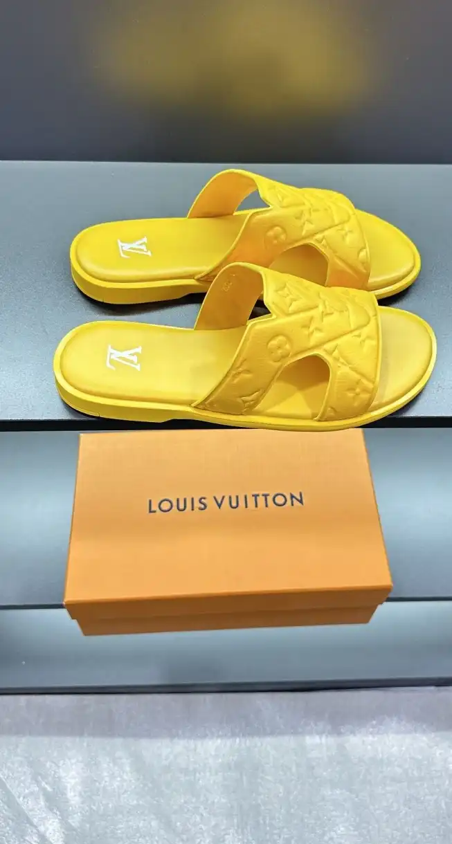 hype LV Slippers