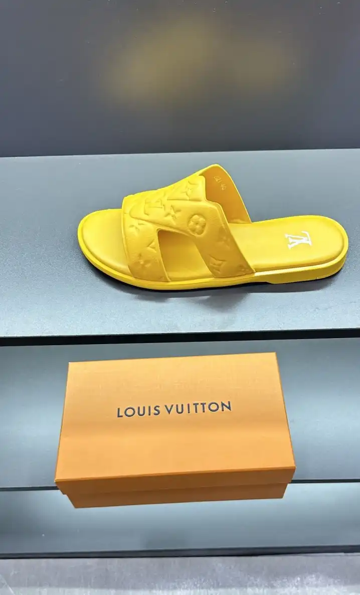 hype LV Slippers