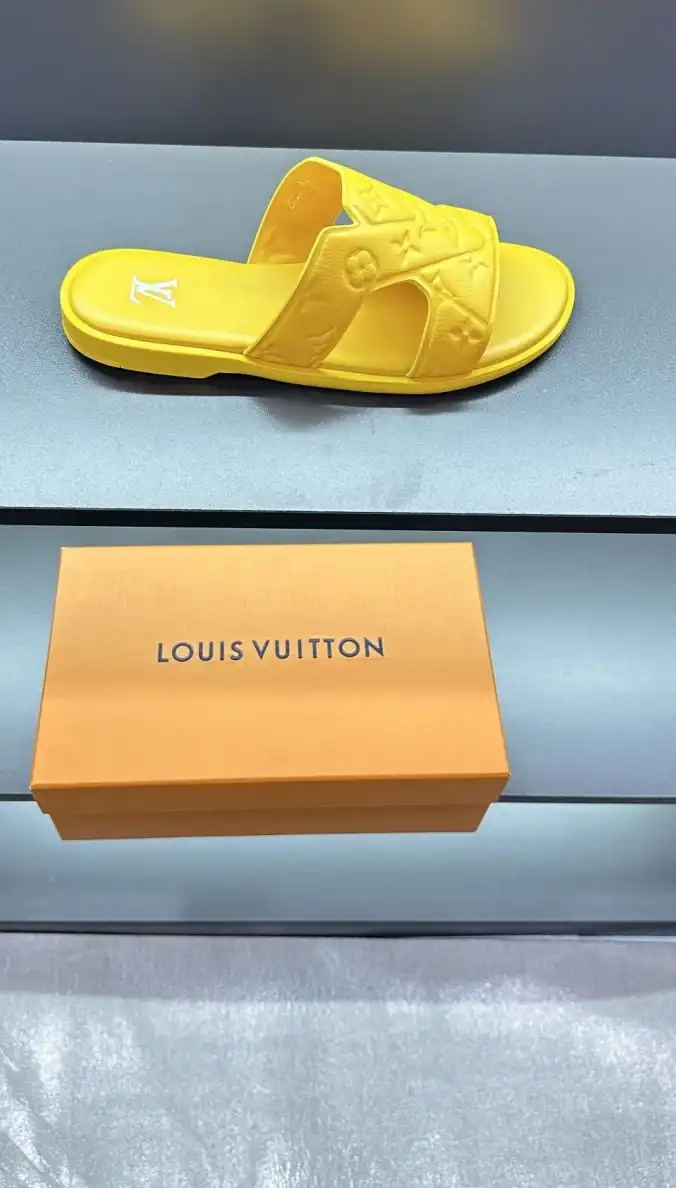 hype LV Slippers