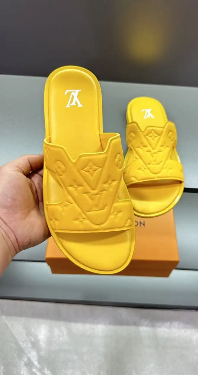 hype LV Slippers