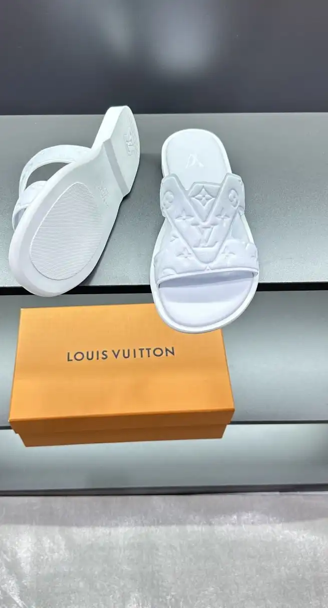 hype LV Slippers