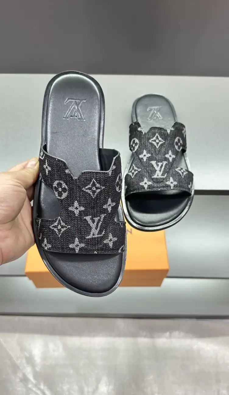 hype LV Slippers