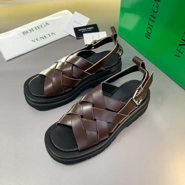 hype Bottega Veneta Sandals