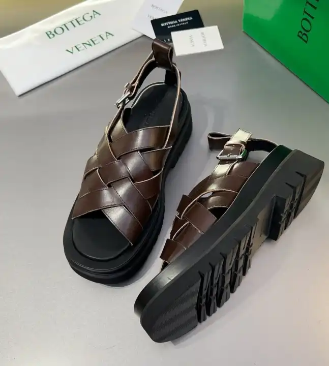 hype Bottega Veneta Sandals