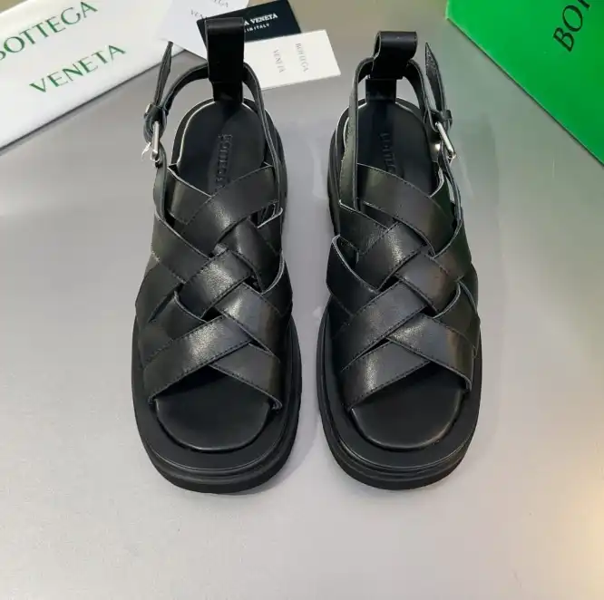 hype Bottega Veneta Sandals