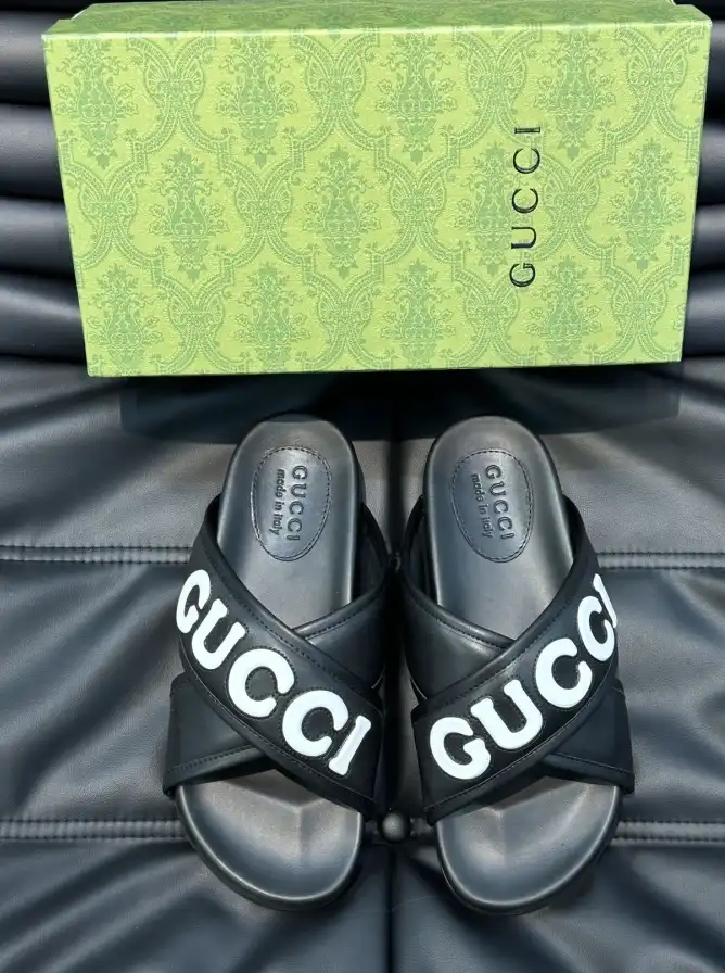 hype Gucci Slippers