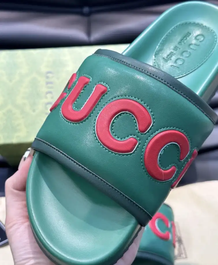 hype Gucci Slippers