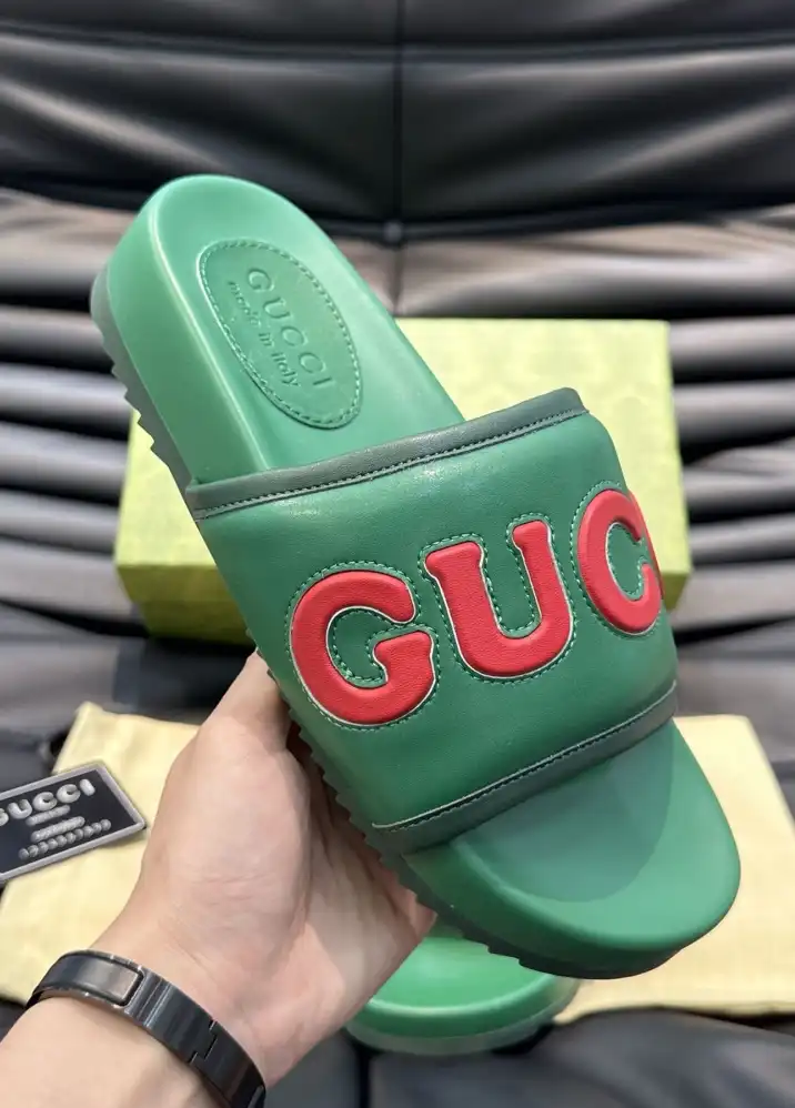 hype Gucci Slippers