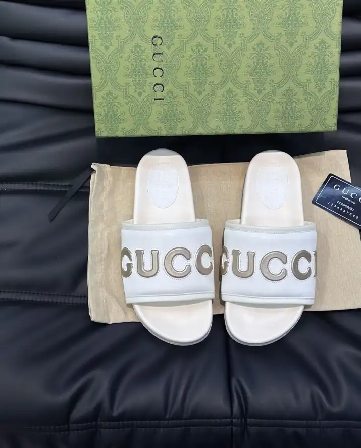 hype Gucci Slippers