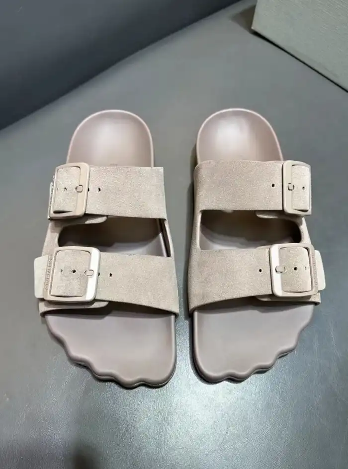 hype Balenciaga Slippers