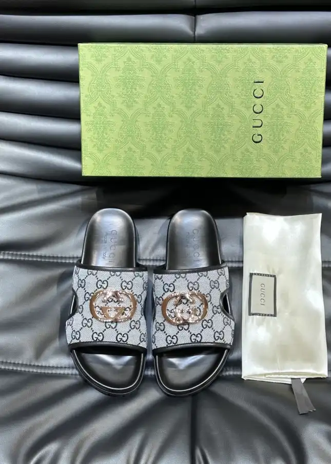 hype Gucci Slippers