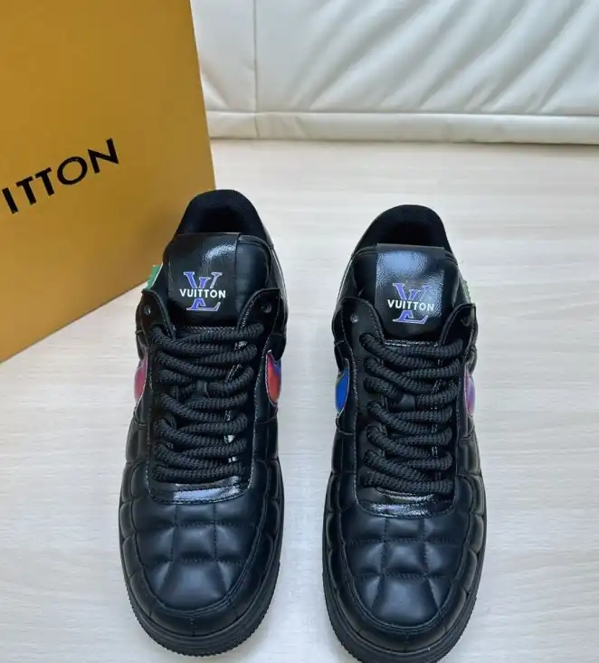 hype Louis Vuitton Sneakers