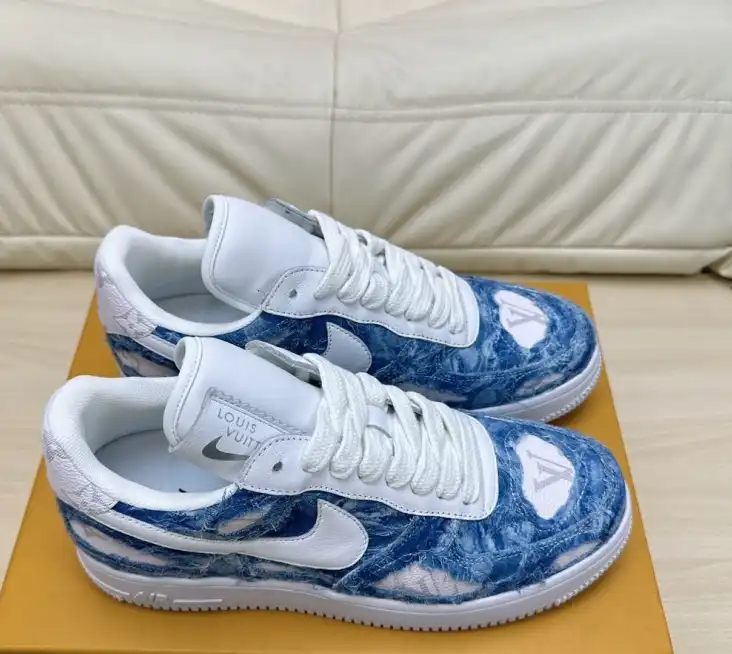 hype Louis Vuitton Sneakers